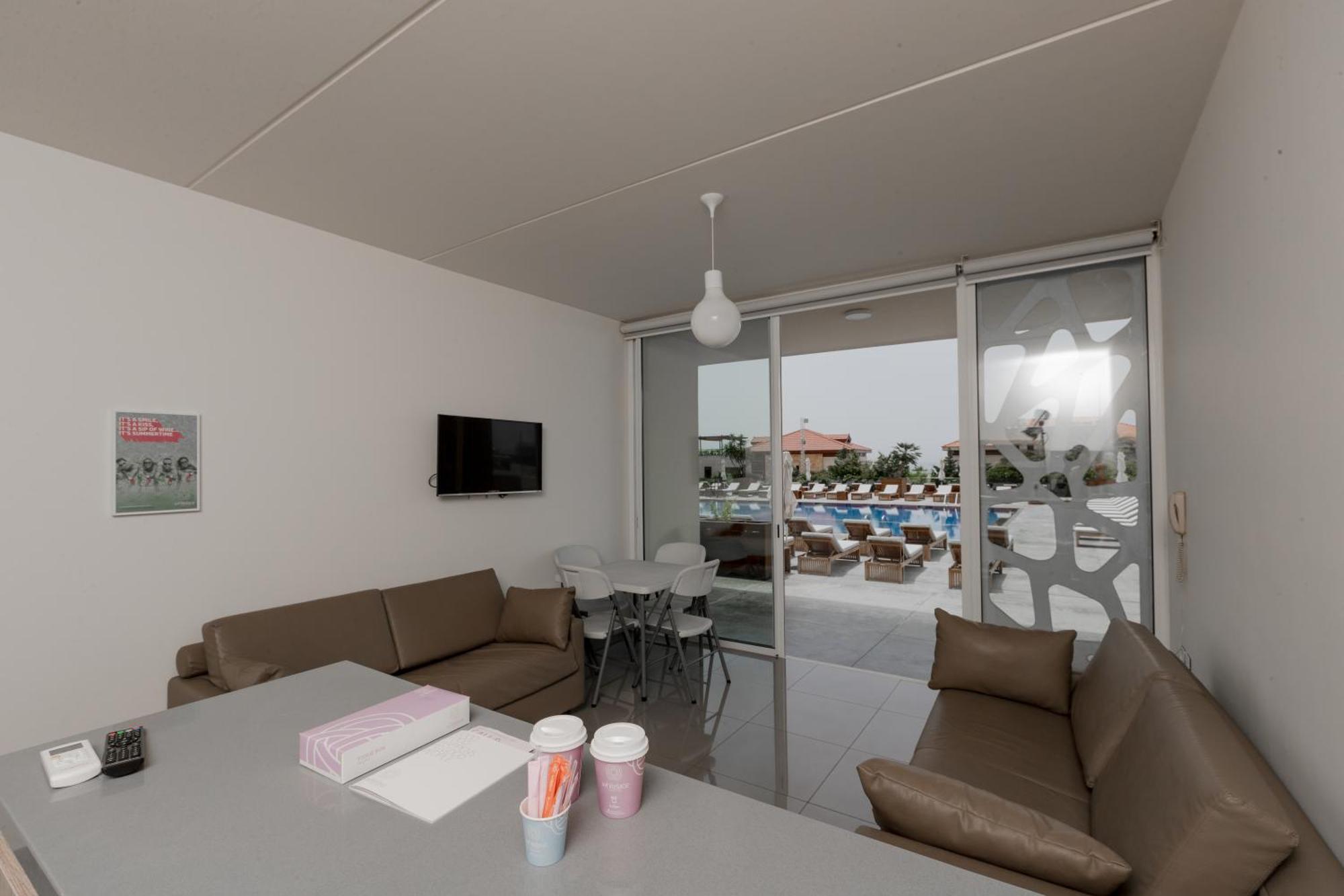 Whitelace Resort Byblos Buitenkant foto